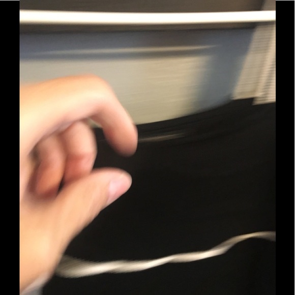 Banana Republic Off the Shoulder Top - Picture 3 of 6